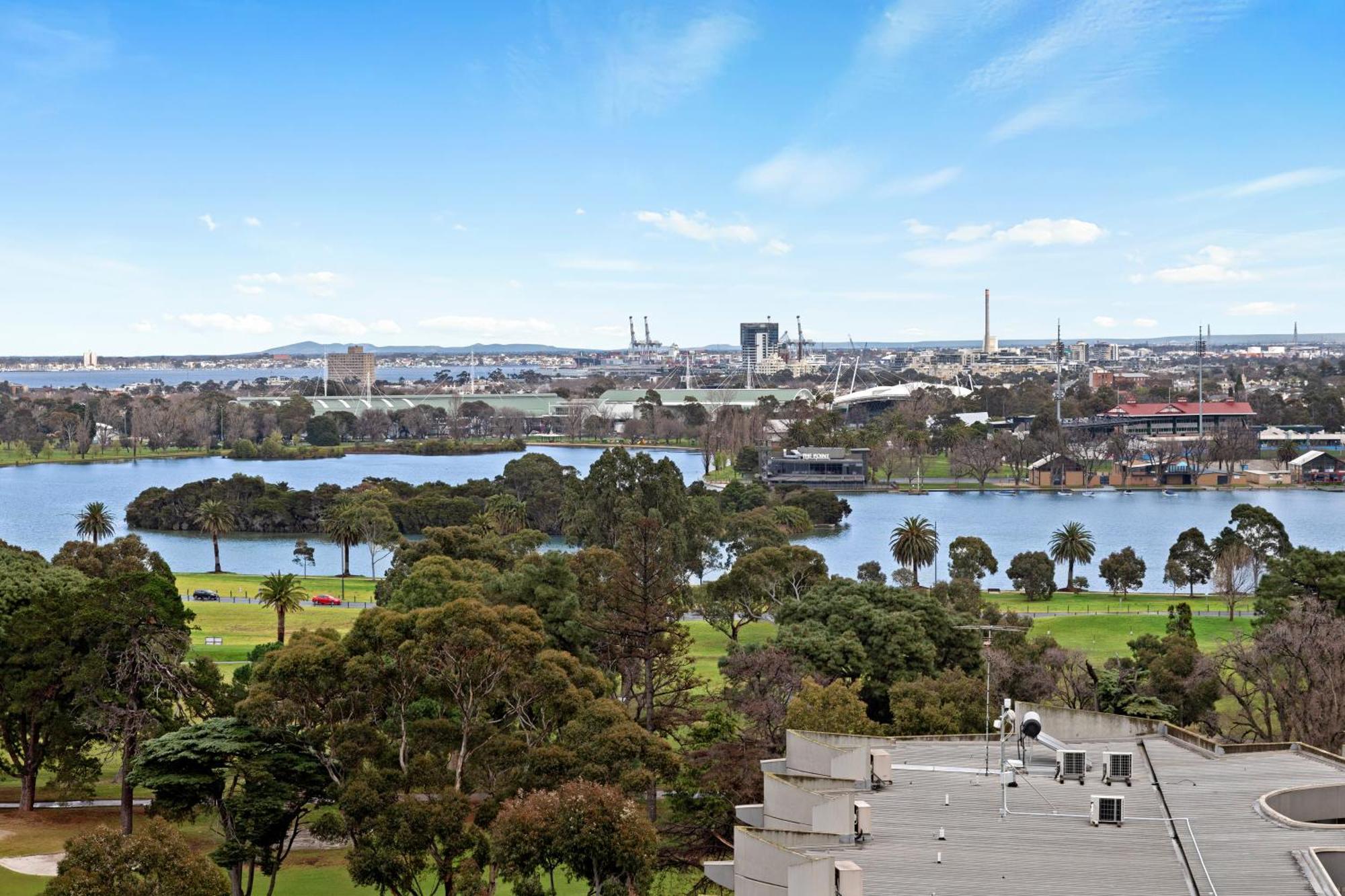 Complete Host Leopold Apartments Melbourne City Exterior foto